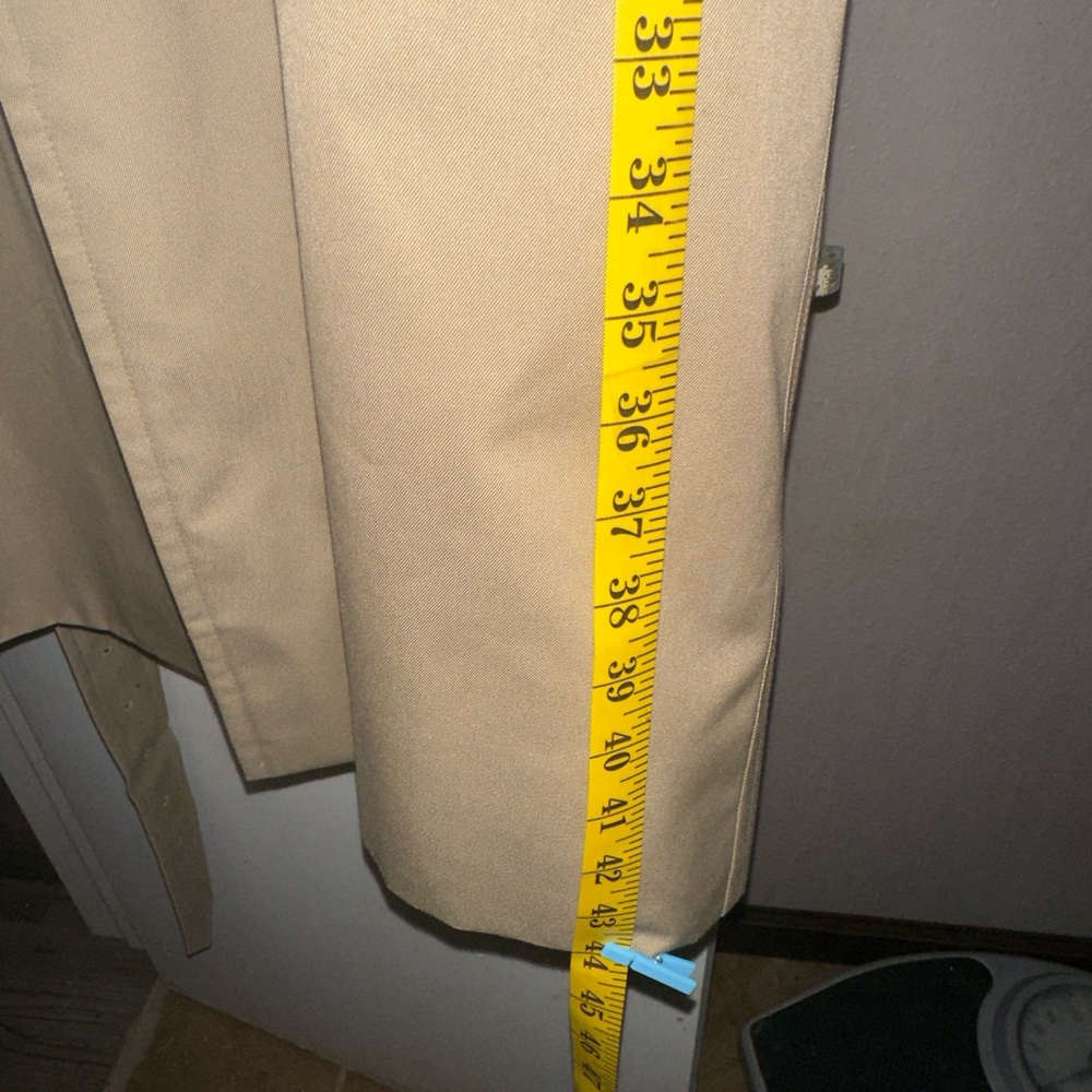 Burberry lined trench coat - Picture 13 of 13